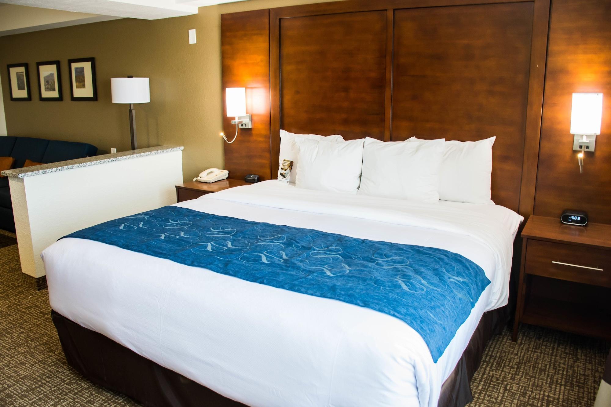Comfort Suites El Paso Airport Esterno foto