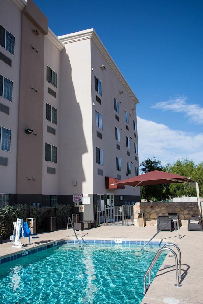 Comfort Suites El Paso Airport Esterno foto