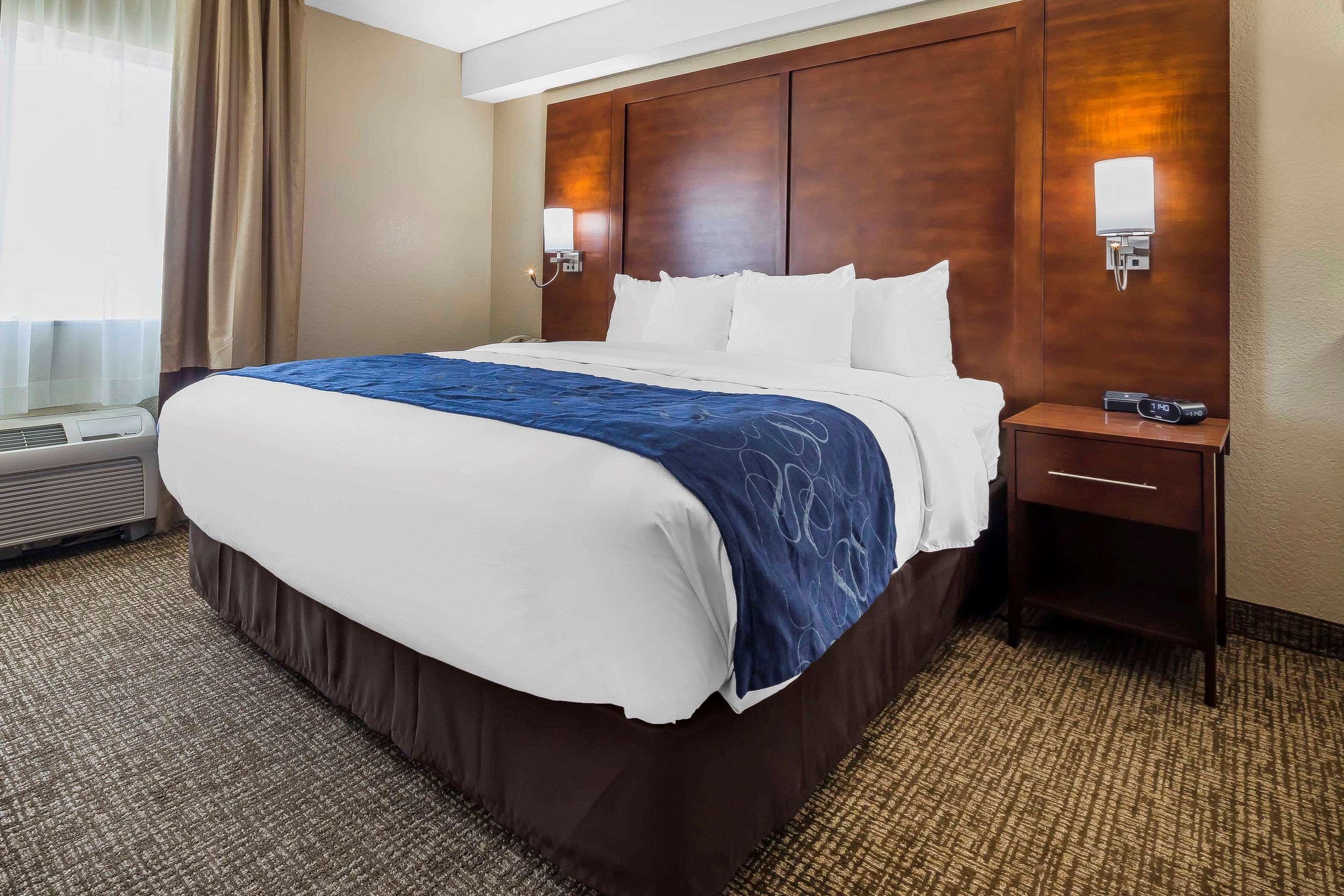 Comfort Suites El Paso Airport Esterno foto